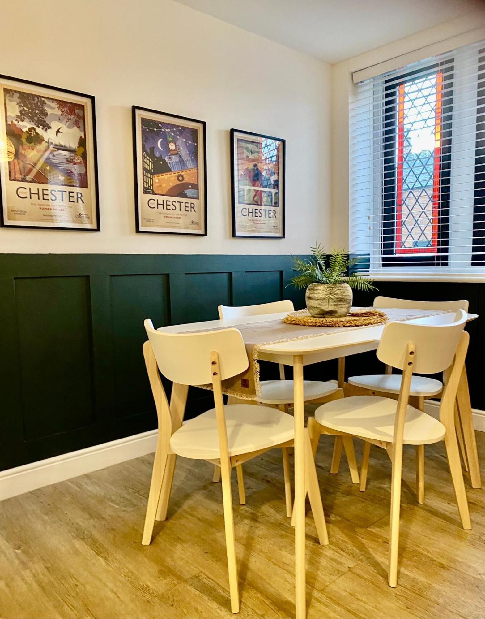 Boutique Chapel Apartment Within City Walls Chester Luaran gambar