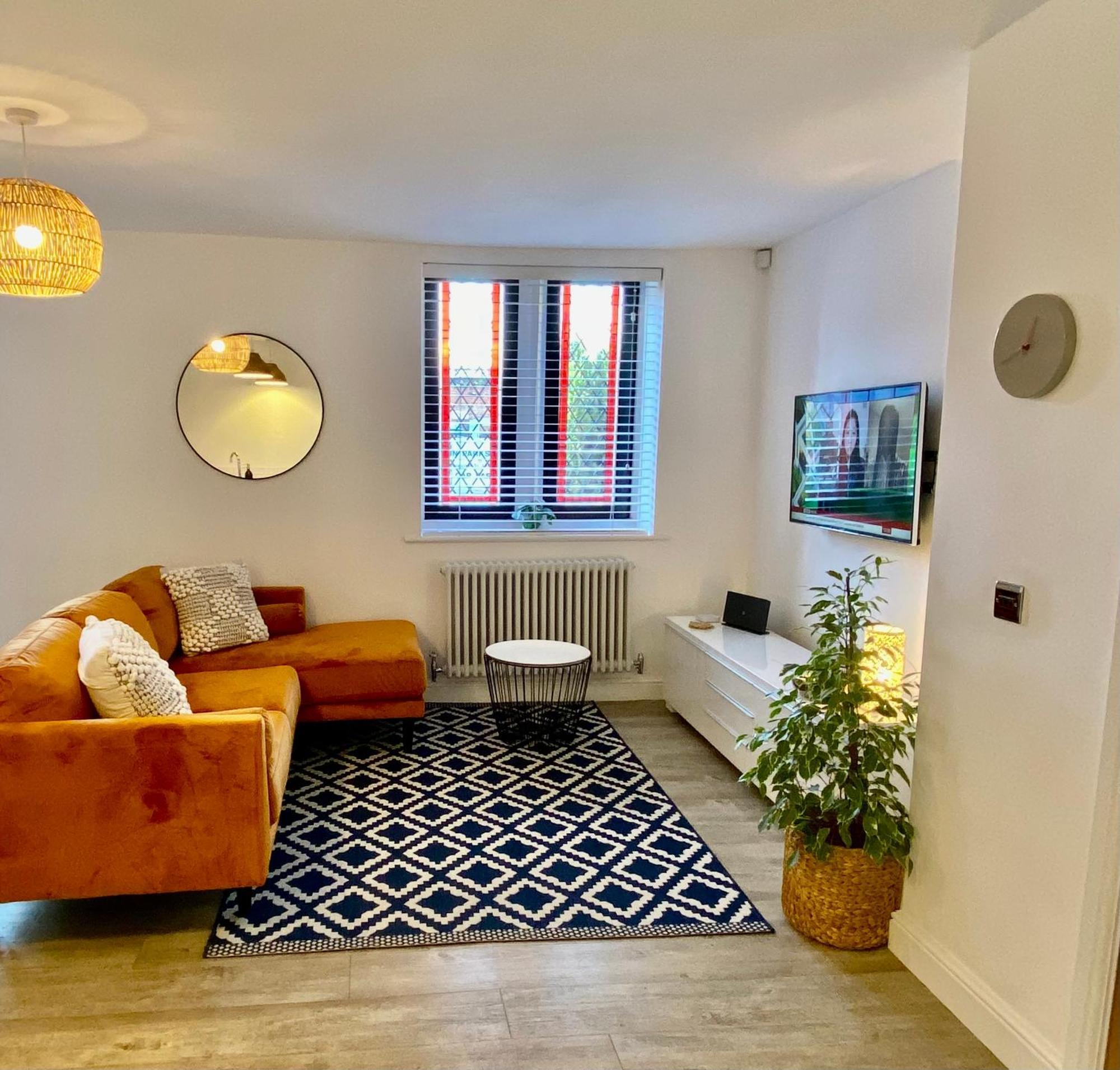 Boutique Chapel Apartment Within City Walls Chester Luaran gambar